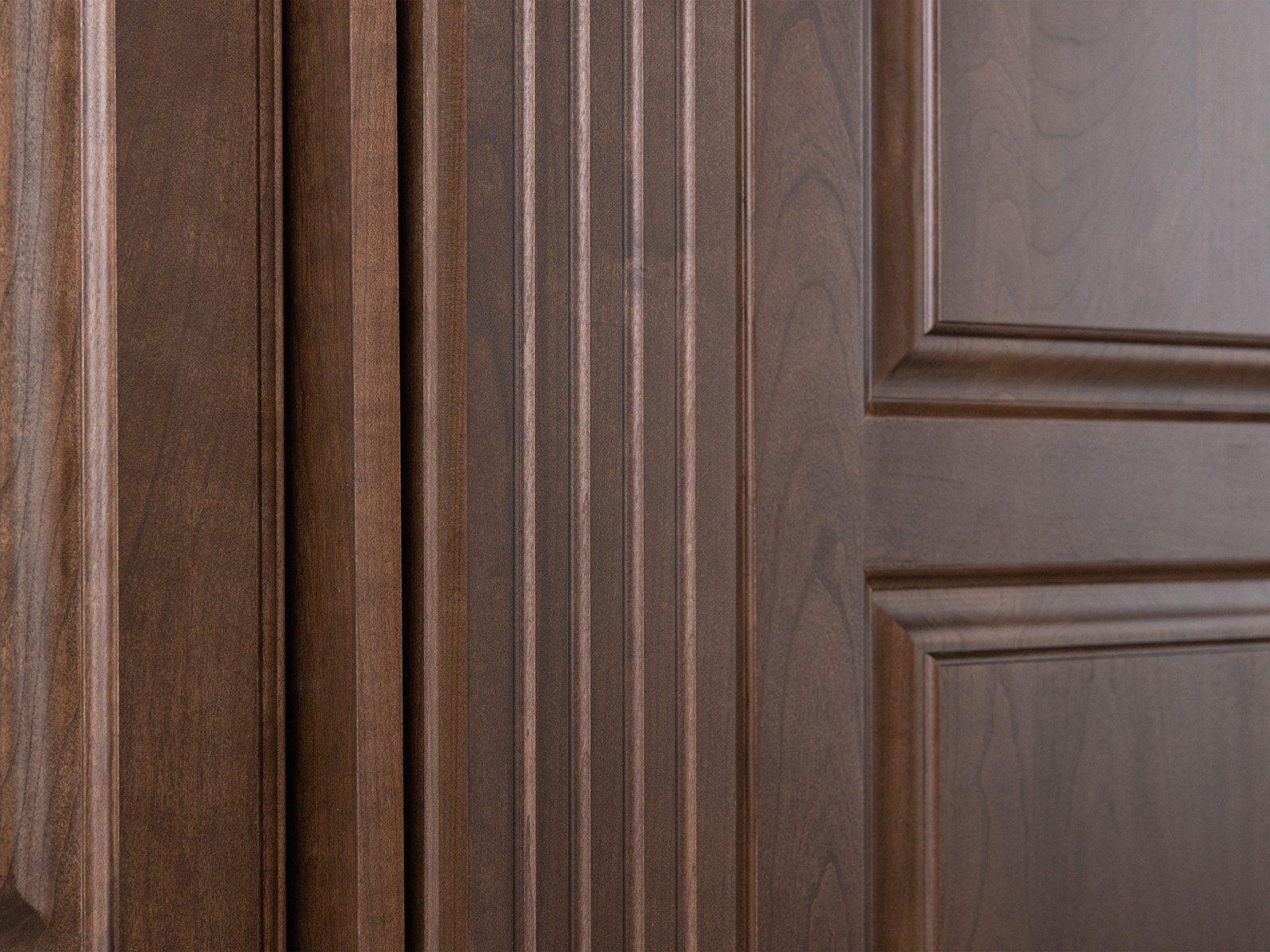 Monticello Real Wood Wall Bed bed molding detail
